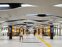 00_Hanshin_SannomiyaStation.jpg